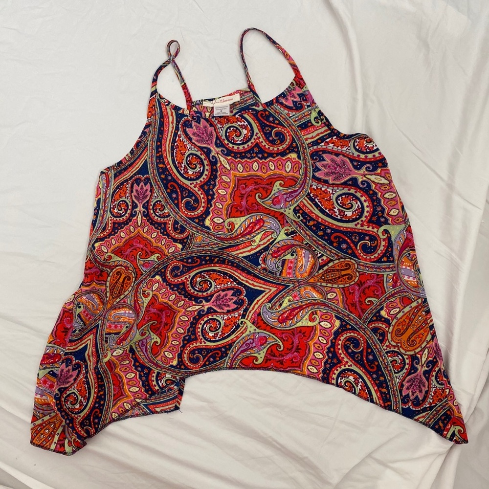Sleeveless top